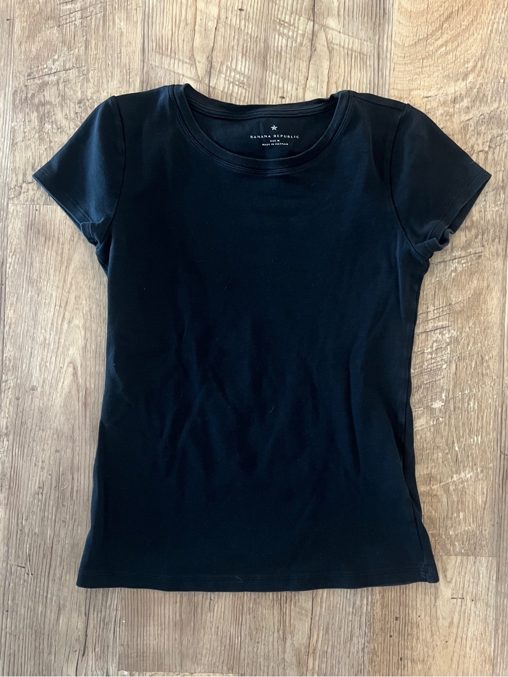 Banana Republic Black Short Sleeve Crewneck T-Shirt - Size Medium